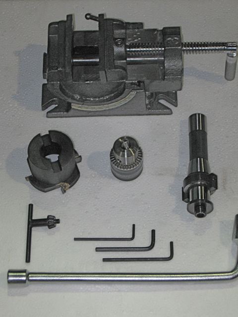 X=16" - Y=7" - Z=12" MAGNA ... VERTICAL DRILL / MILL (12 Speed)